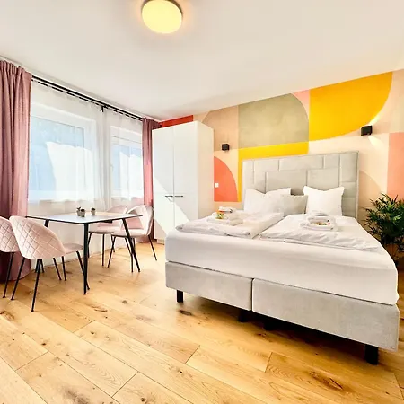 Stylische Wohnung Mit Balkon