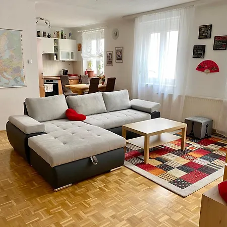 Vacationbase I Subway I Airport I Main Station Apartment