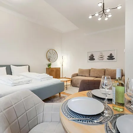 Cozy City Apartment - 15 Min To City-Centre - Contactless 24H Check-In