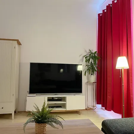 Cozy One Bedroom Apartment In Vienna