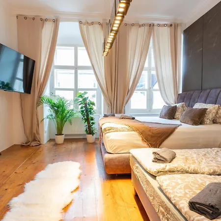 Premium Suites Vienna - Schoenlaterngasse