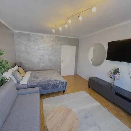 Lux Design Vienna Apartment