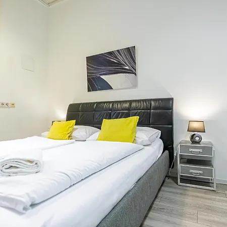 Modern Apartment Suitable For Longstays