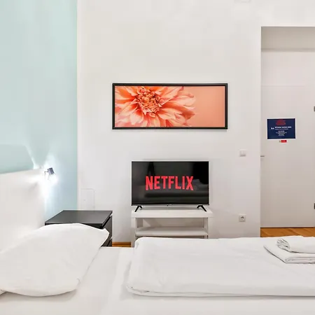 522 Mbits Wifi Air Con Free Parking Apartamento