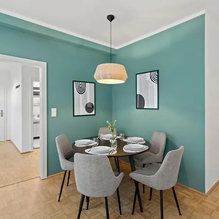 Cozy Living Highclass Apartments - Parkplatz Inklusive