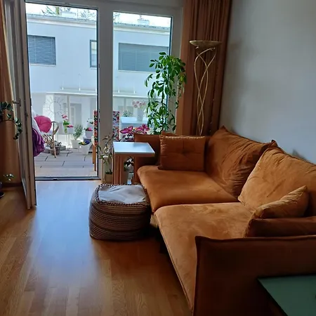 Cosy Appartment With Balcony
