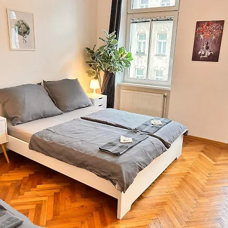 Charming Loft For 4 Guests In Vienna 20 Apartment