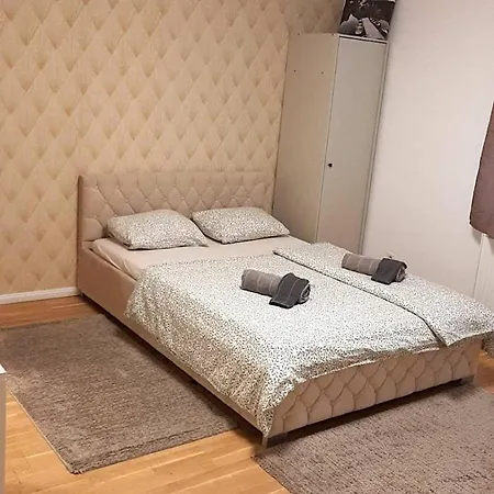 Diamond Home Apartments
