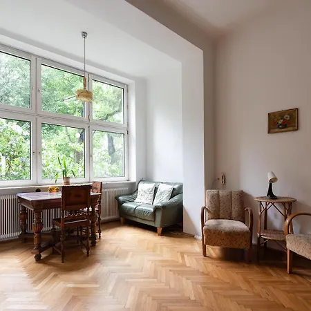 Dornroeschenschlaf Am Stadtrand Mit Anbindung Ans Zentrum - 30 Minuten