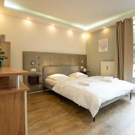 Comfort Studio With Queen-Size Bed, Self Check-In