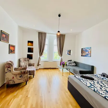 Cozy Rooms In Brigittenau Area Mm23