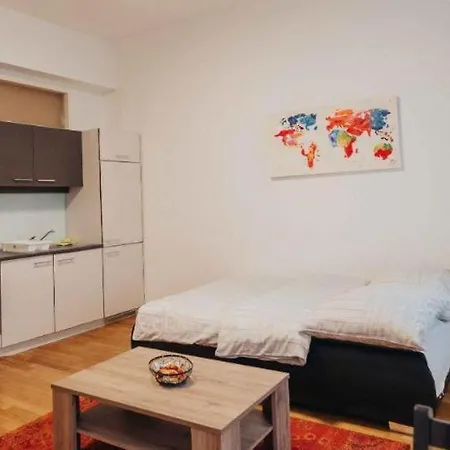Bulldog Economy Apartments