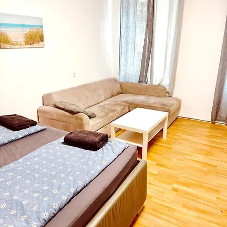 Lovely Rooms In Maerzstrasse Area Mz10