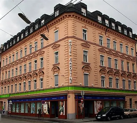 Hotel Caroline