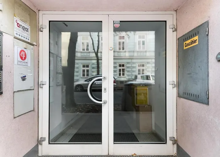 Your Cozy Home * 12 Min To City Center