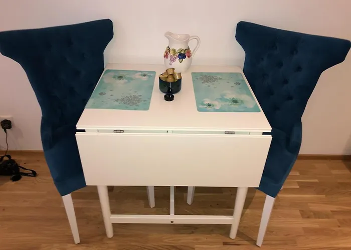 Flair And Design Apartment!