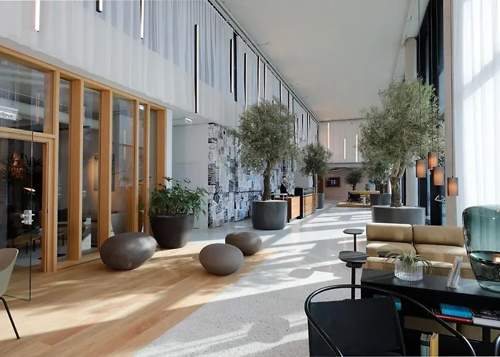Triiiple Suites Level 21 Mit Balkon Und Tiefgarage