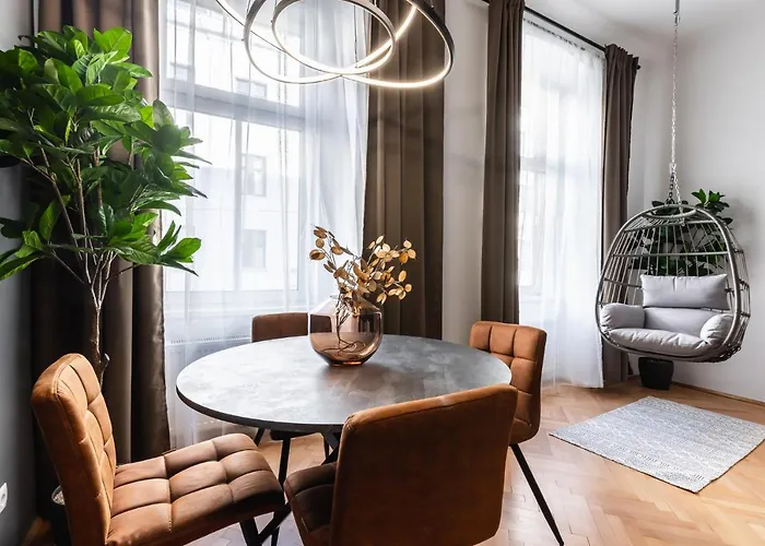 Classy And Elegant Apartments In A Calm Area