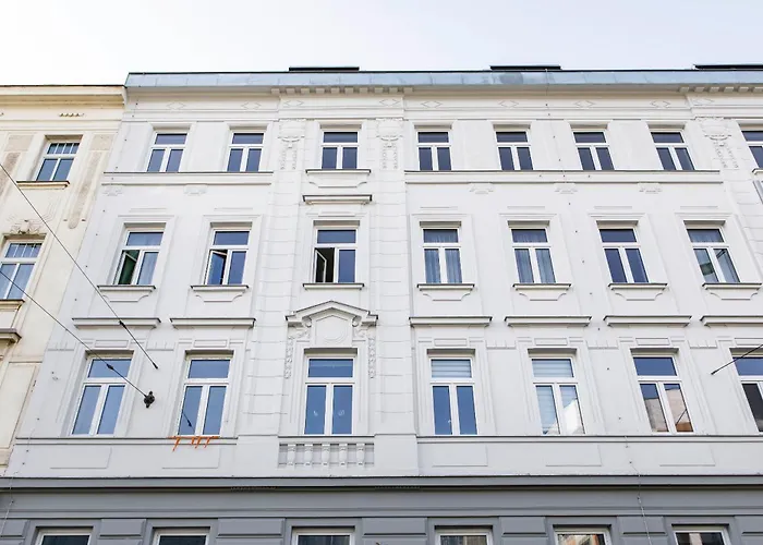 Nadland Apartments B61