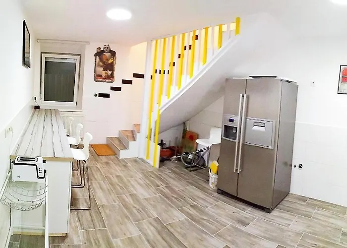 Smart Mini Hotel