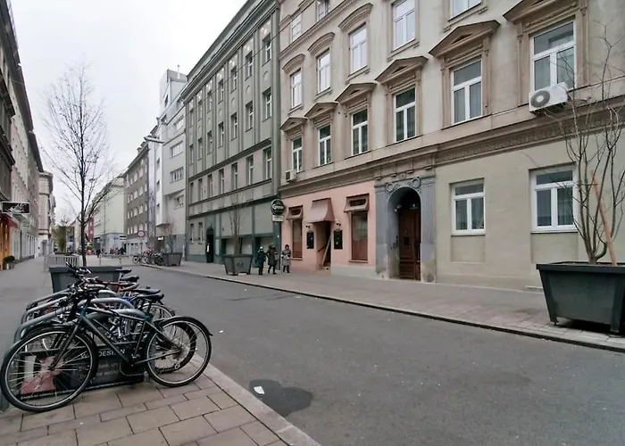 Central Apartment Vienna City Center