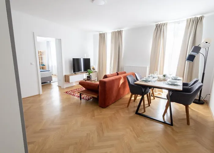 Family Retreat On The Danube I 10 Minute Walk To City Centre