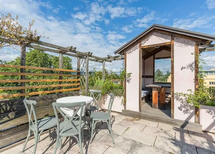 Whirlpool , Dachterrasse , Wienblick , Zwei Etagen