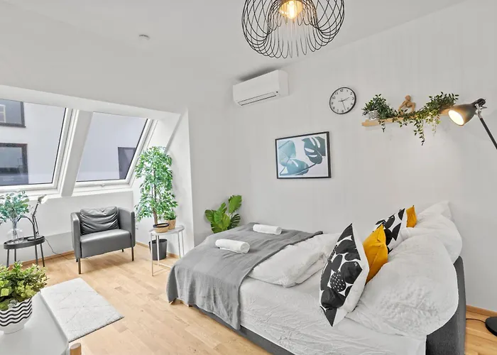 Long Term Stay - Near Klinik Floridsdorf - On-Site Parking For 19,90 Eur
