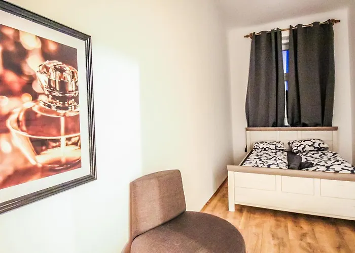 Comfortable Accommodations In The Alterlaa Area Lv6