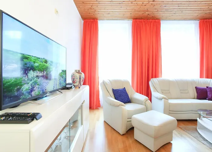Lovely Apartment I Close To Main Station I 10 Minutes To Belvedere