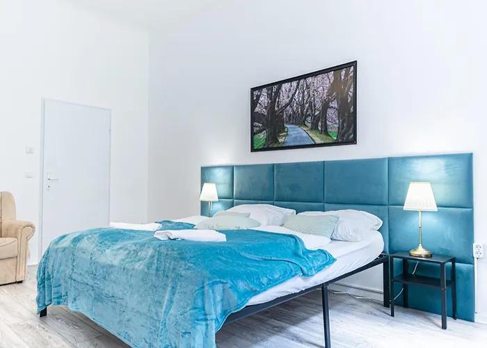 3-Bedroom Apartment In Central Vienna Comfort