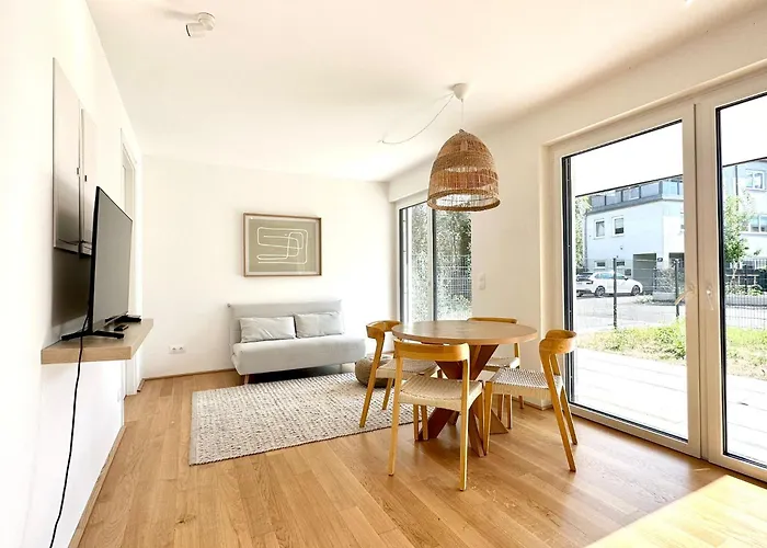 Premium Apartment With Garden