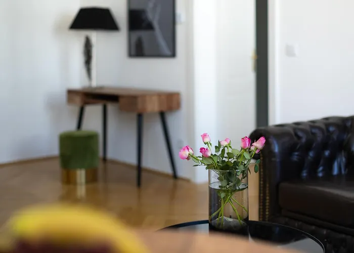 Charming Historical Apartments Near City Centre