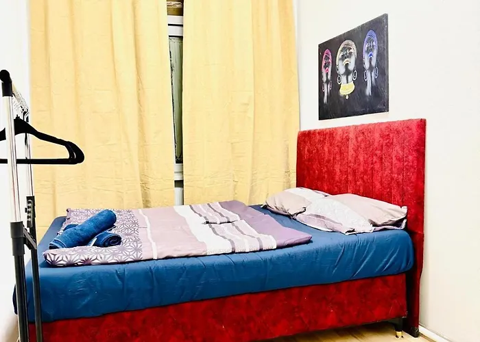 Private Rooms In 4Br Apartment Near Fac Platz, 10-Min Walk