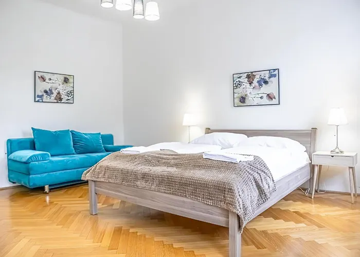 Affordable 2Br Apt-Near Wiener Stadthalle