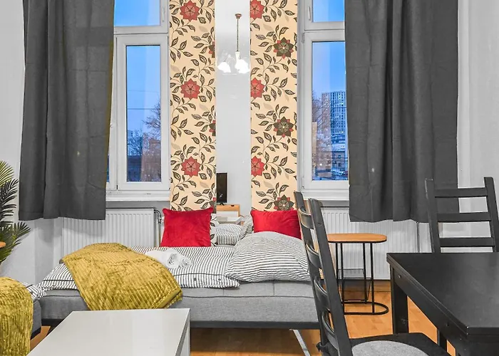 Near Taborstrasse 2Bedrooms For 4