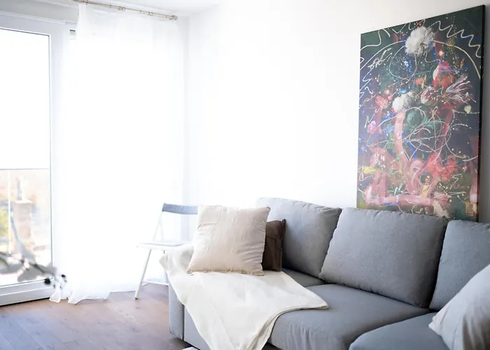 Premium Design Apartment With Balcony & Free Parking