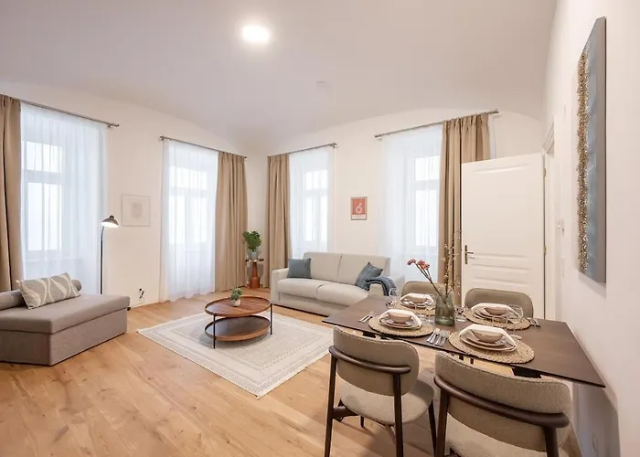 1 BDR - Apartment Majestic, right near Vienna's Old City