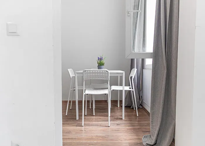 Amazing 1Br Apt, Next To Akh Building For Everyone