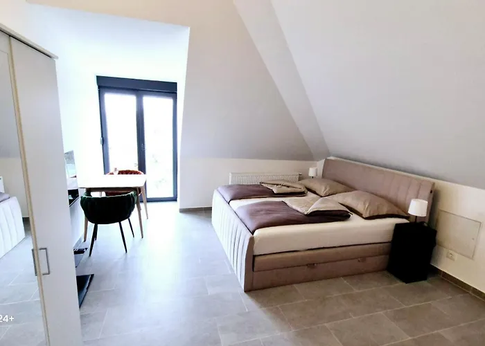 Lenkev Living Aparts, Free Parking!