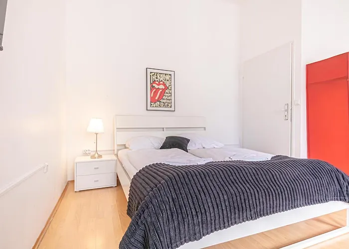 Sweet 3 Private Rooms In Shared Apt Near Wiener Stadthalle & Central