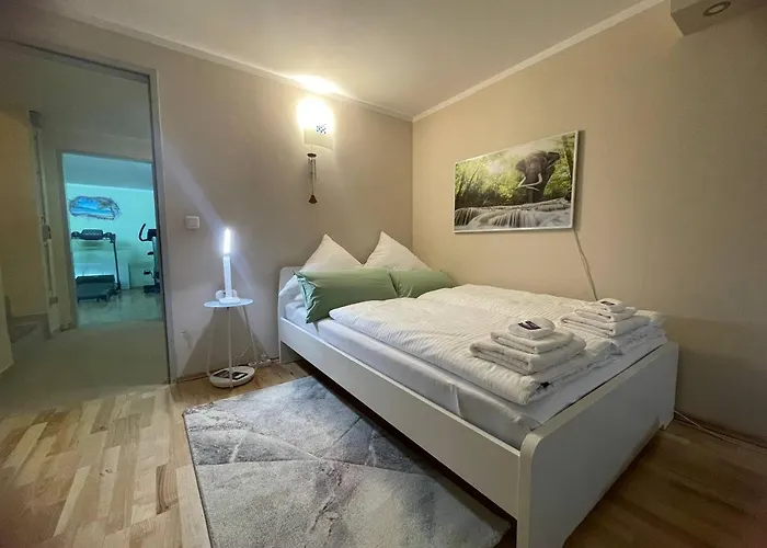 City Oase, House Floor, Fitness, Garden, Jacuzzi, Close To Subway U1