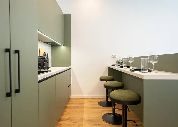 Modern Stay With King-Size Bed Self Check-In