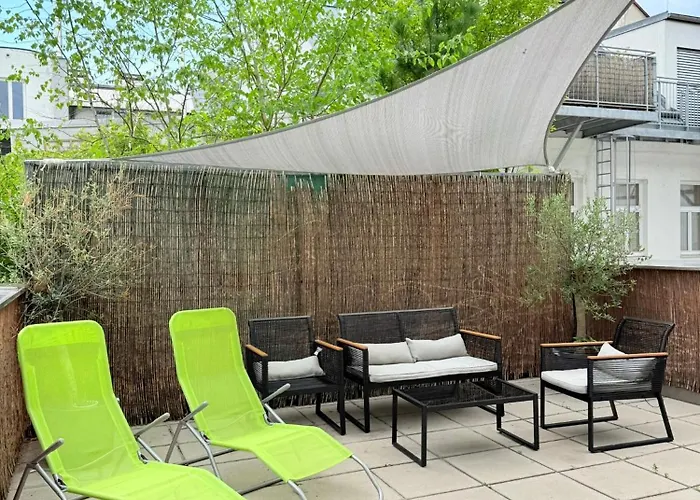 Relax Auf Der Terrasse In Wien