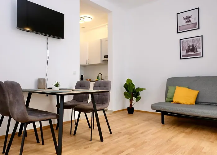 Terrace Friends Apartment