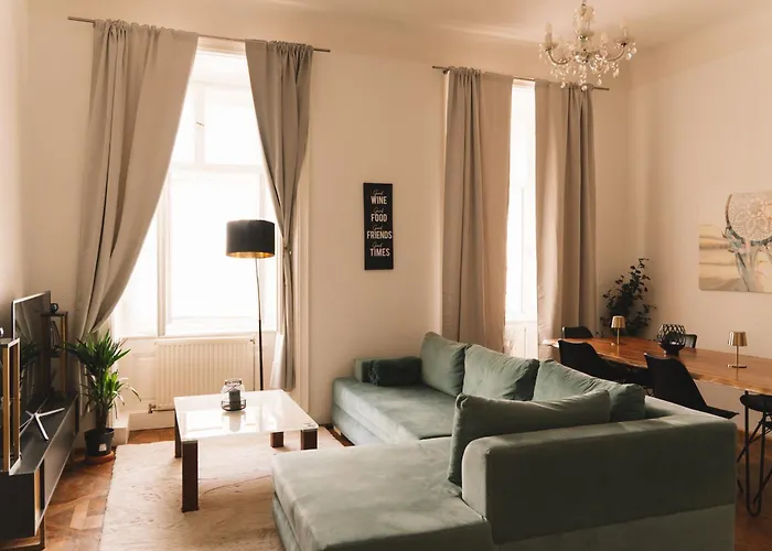 Designer Historical 2Bd Apartment By Wien Mitte
