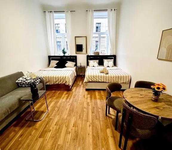 Family Apartment near Schönbrunn Palace HL2