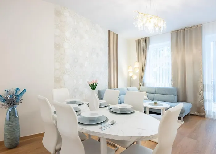 Versace Apartment Vienna