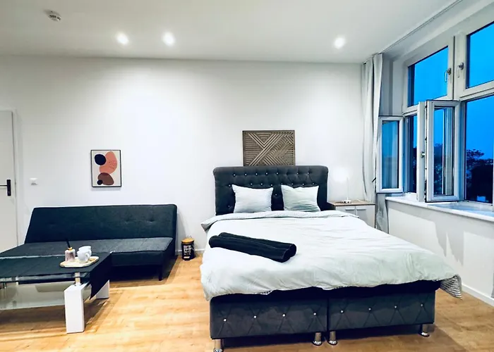 Bright & Spacious 4Br Apt Near Kaufpark Alterlaa