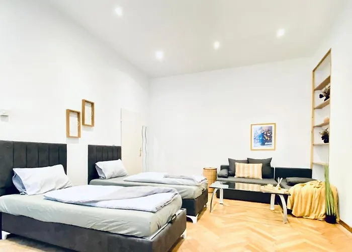 Spacious 2Br Apartment 7 Min From Westbahnhof